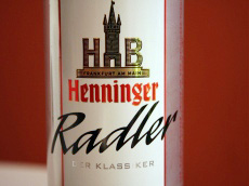 Lattina di Radler (birra mista con la lemonsoda)